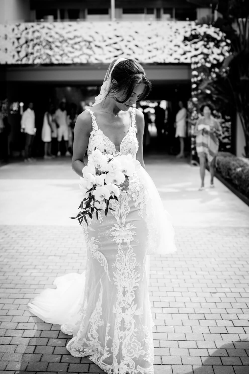 Ibiza Bride, wedding dress, flowers