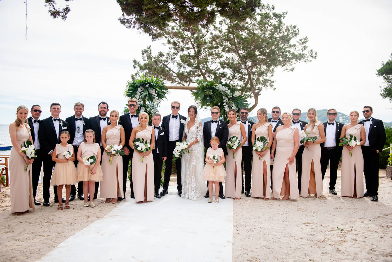 Group portrait Ibiza wedding, Nikki Beach