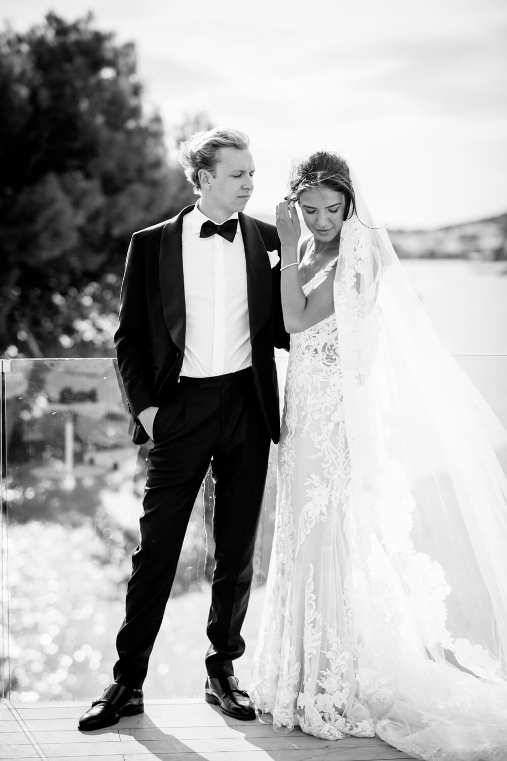Monochrome - BnW bride and groom Ibiza at Nikki beach